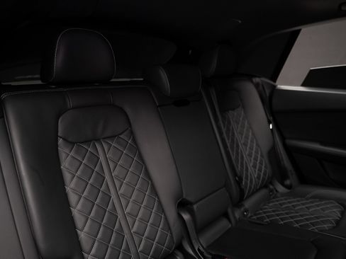 Used 2022 Audi SQ8 Premium Plus AWD/4WD image 66