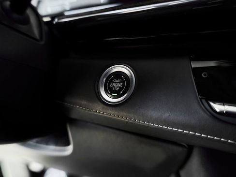 Used 2021 Cadillac Escalade ESV Sport Platinum w/ LPO, ONYX Package AWD/4WD image 36