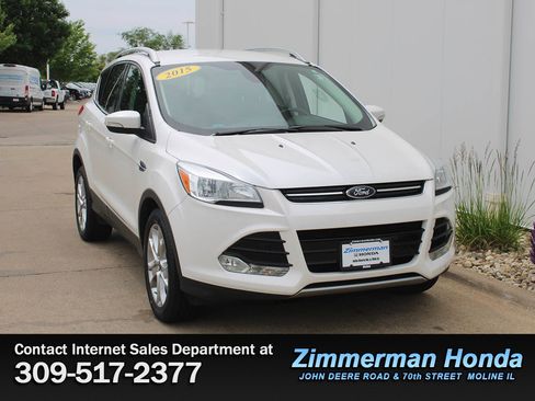 Used 2015 Ford Escape Titanium FWD image 3