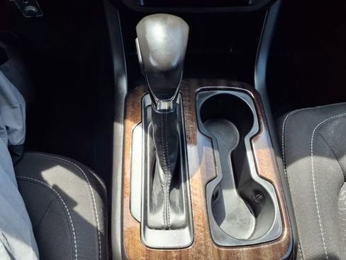 Used 2022 GMC Canyon Elevation w/ Trailering Package image 24