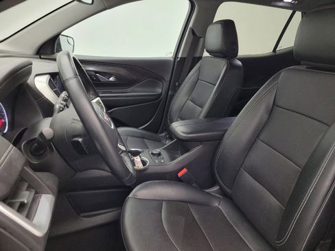 Used 2023 GMC Terrain SLT FWD image 17