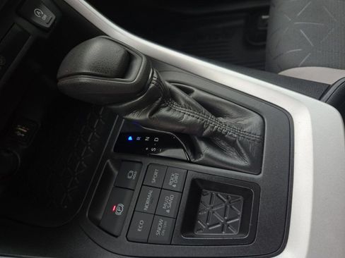 Certified 2024 Toyota RAV4 XLE AWD/4WD image 23