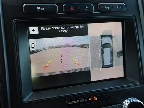 Used 2019 Ford Expedition Limited w/ Equipment Group 303A image 15