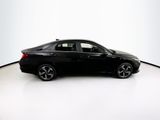 Used 2023 Hyundai Elantra Limited image 4