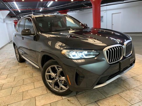 Used 2023 BMW X3 xDrive30i w/ Premium Package w/ZPA AWD/4WD image 4