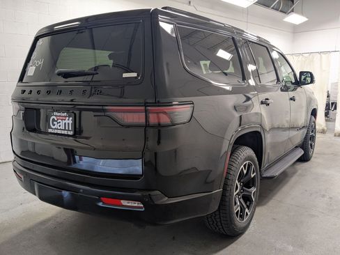 New 2025 Jeep Wagoneer Series II image 3