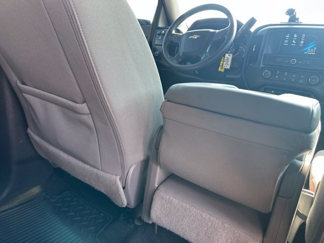 Used 2018 Chevrolet Silverado 1500 Custom w/ Custom Value Package AWD/4WD image 19