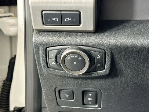 Used 2019 Ford F250 Platinum w/ Platinum Ultimate Package image 12
