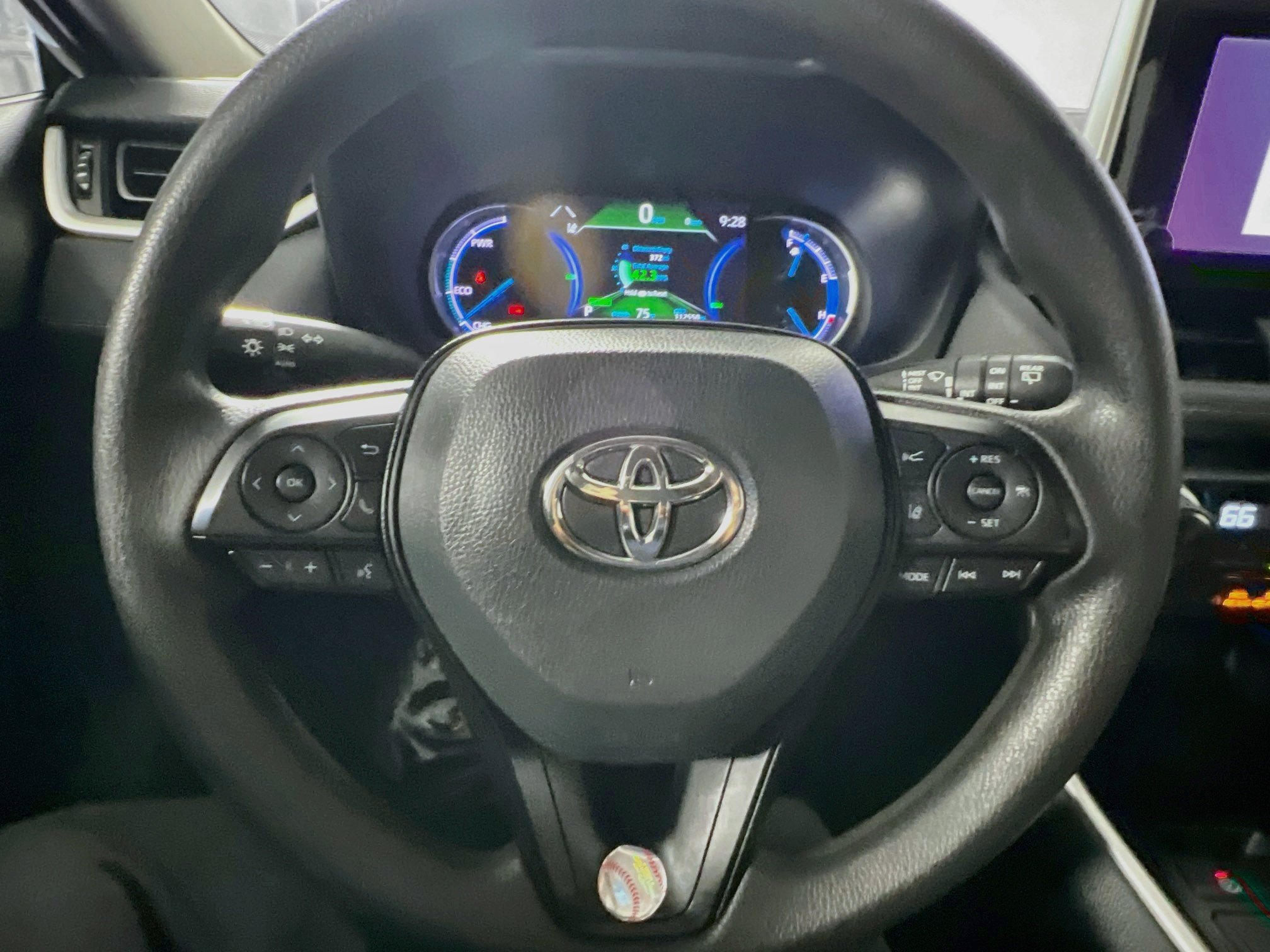 Used 2024 Toyota RAV4 XLE w/ Convenience Package AWD/4WD image 18