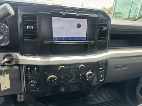Used 2023 Ford F350 XL AWD/4WD image 12