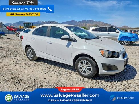Used 2012 Chevrolet Sonic LT FWD image 5