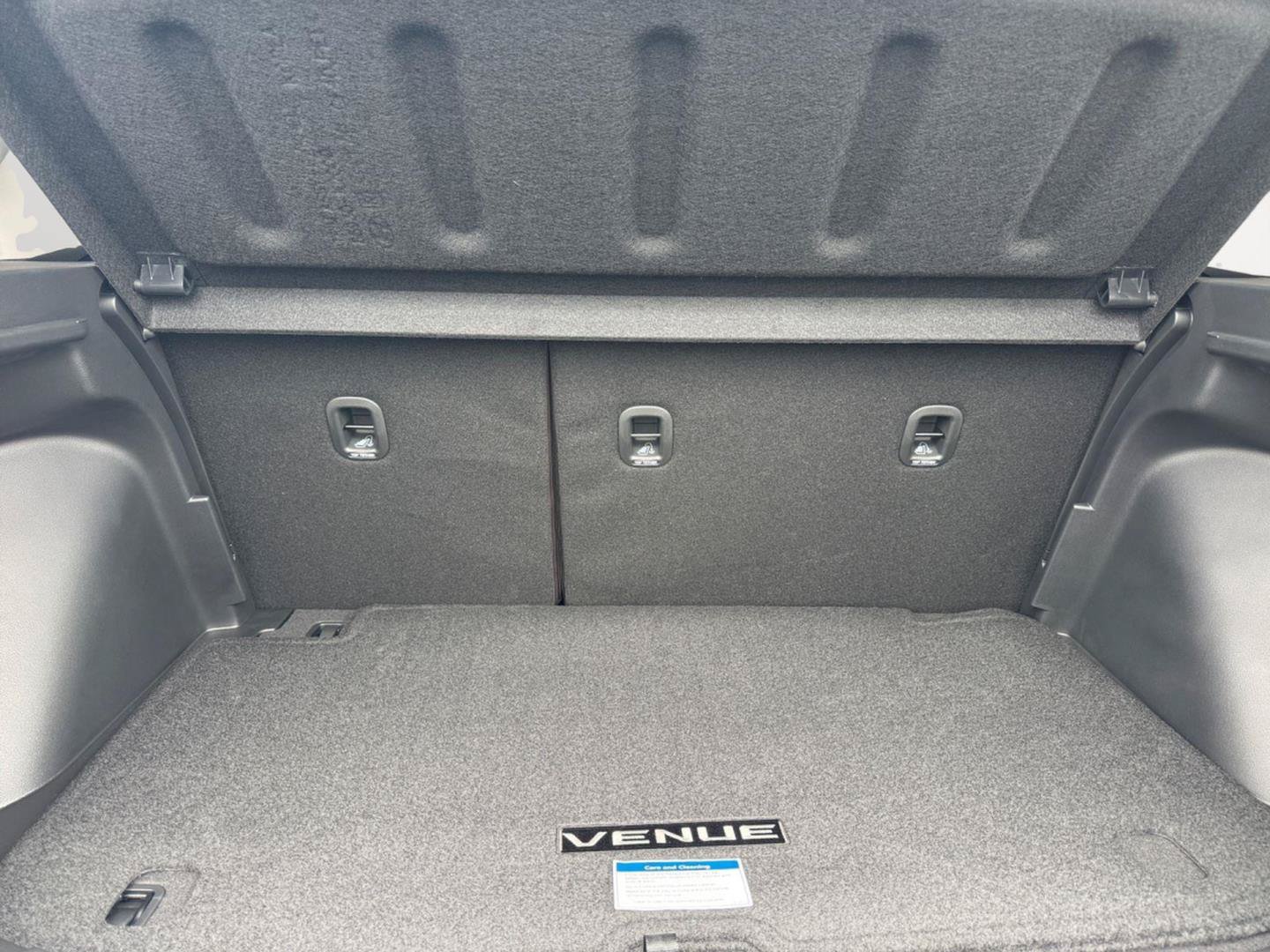 Certified 2026 Hyundai Venue SEL FWD image 14