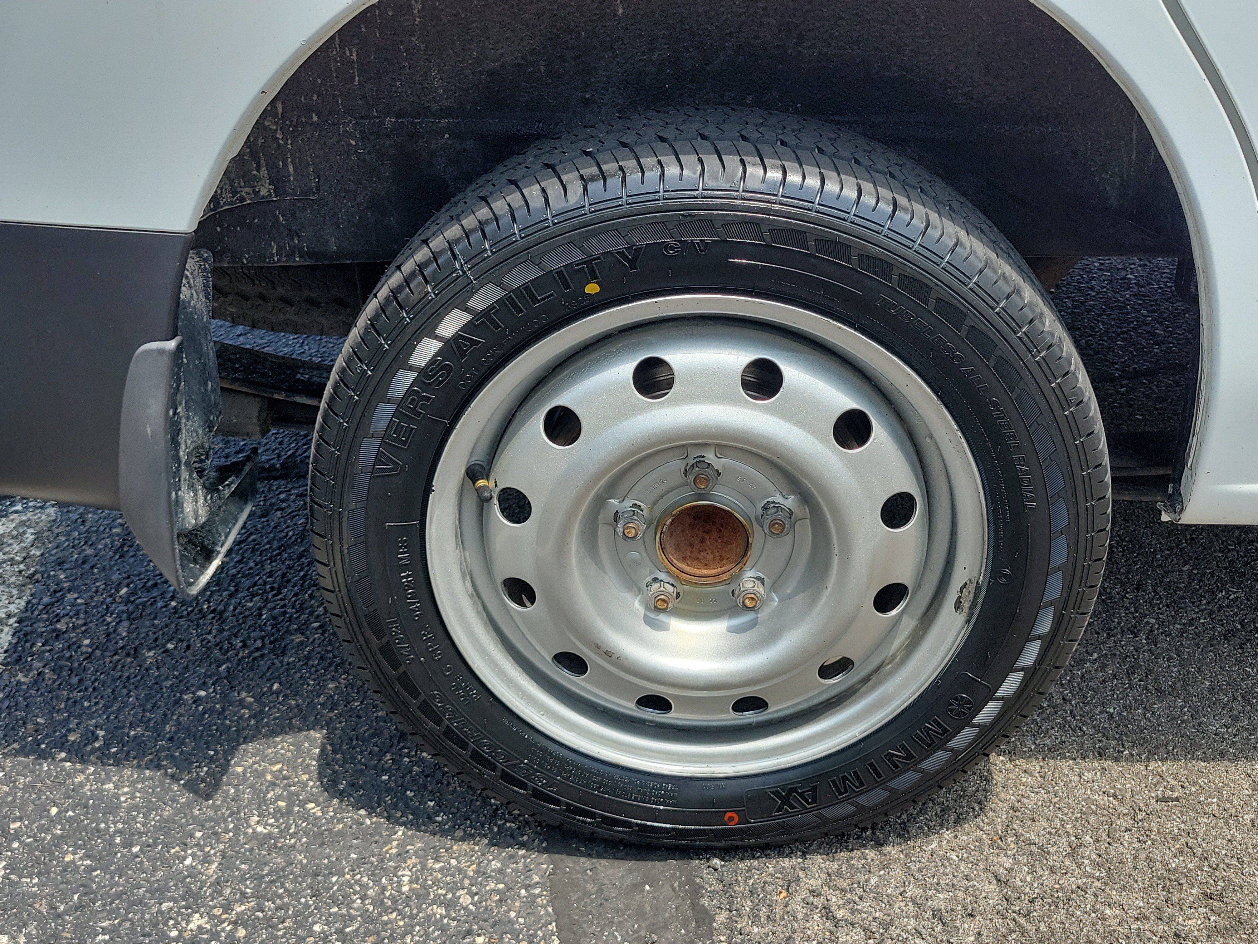 Used 2015 Nissan NV200 S w/ Back Door Glass Package FWD image 7