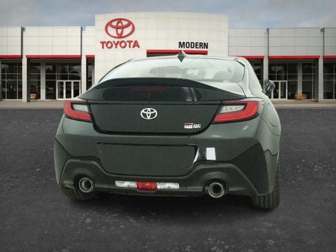 New 2026 Toyota GR86 Premium image 8