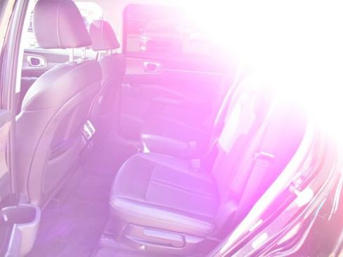 Used 2023 Kia Sorento EX AWD/4WD image 35