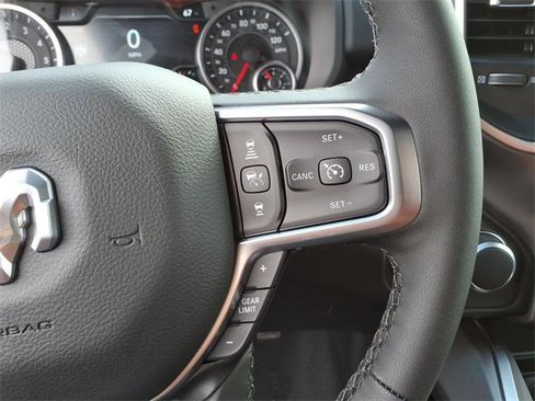 New 2026 RAM 1500 4x4 Crew Cab image 20