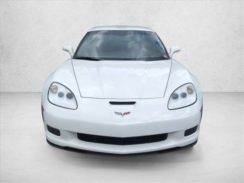 Used 2012 Chevrolet Corvette Grand Sport w/ 3LT Preferred Equipment Group RWD image 2
