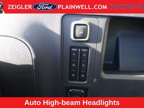 Used 2025 Ford Expedition Max Platinum AWD/4WD image 12