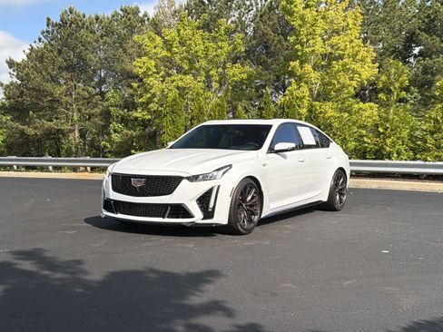 Used 2024 Cadillac CT5 V Blackwing w/ Driver Assist Package RWD image 12