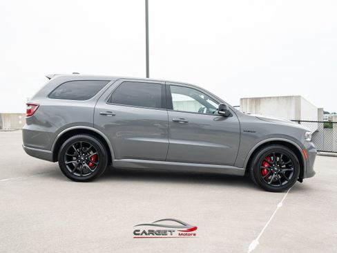 Used 2021 Dodge Durango R/T w/ Tow 'N Go Package AWD/4WD image 8