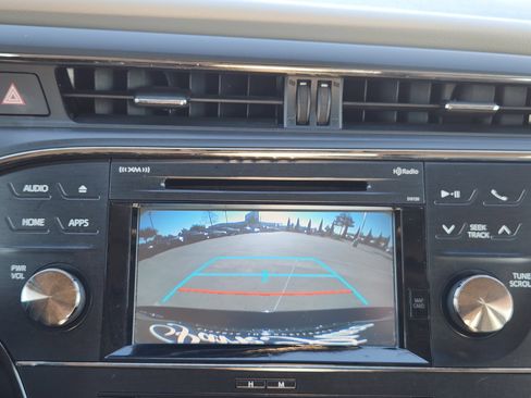 Used 2016 Toyota Avalon XLE Premium image 20