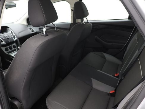 Used 2012 Ford Focus SE image 10