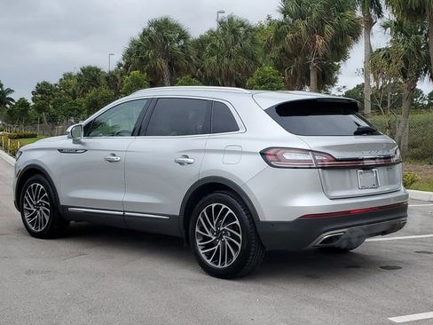 Used 2019 Lincoln Nautilus Reserve FWD image 5