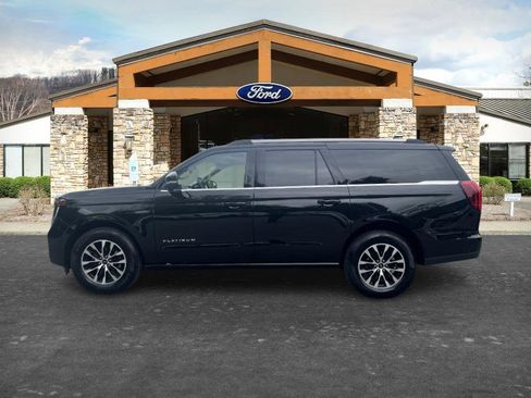 Used 2025 Ford Expedition Max Platinum AWD/4WD image 7