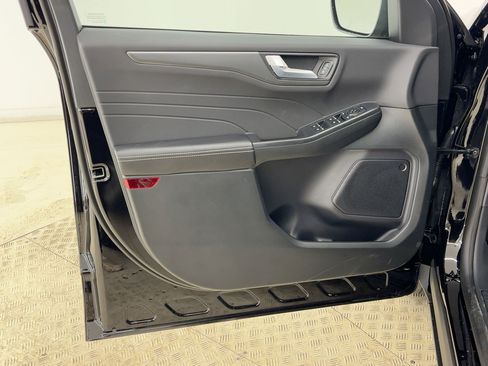 New 2026 Ford Escape SE image 17