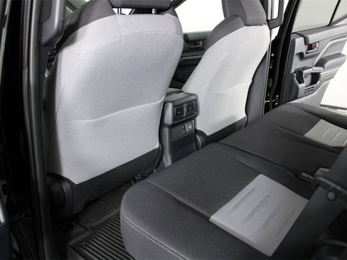 Used 2025 Toyota 4Runner TRD Off-Road image 29