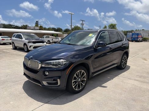 Used 2017 BMW X5 xDrive50i AWD/4WD image 7