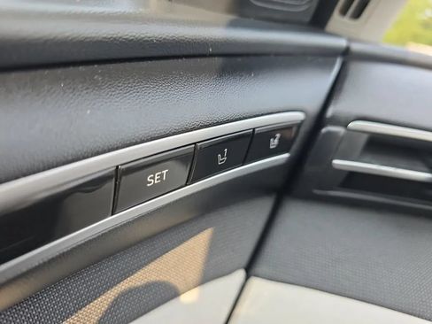 Used 2022 Hyundai Tucson Limited FWD image 38