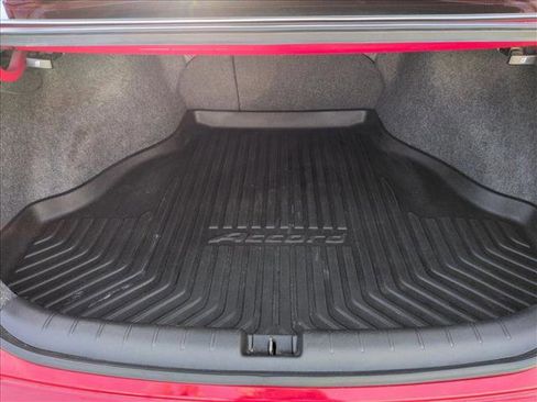 Used 2017 Honda Accord Sport image 6