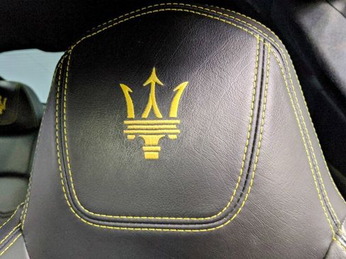 Used 2014 Maserati GranTurismo Sport image 27