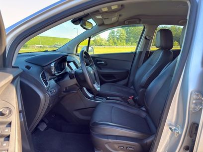 Used 2020 Chevrolet Trax LT w/ LT Convenience Package