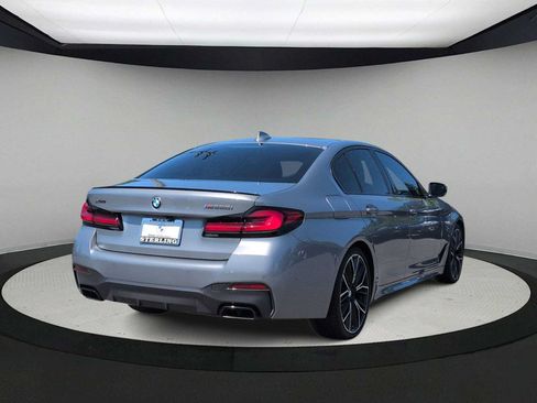 Used 2023 BMW M550i xDrive w/ Dynamic Handling Package AWD/4WD image 8