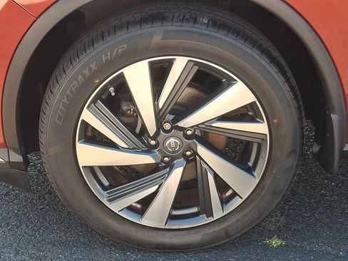 Used 2017 Nissan Murano Platinum w/ Platinum Technology Package FWD image 27