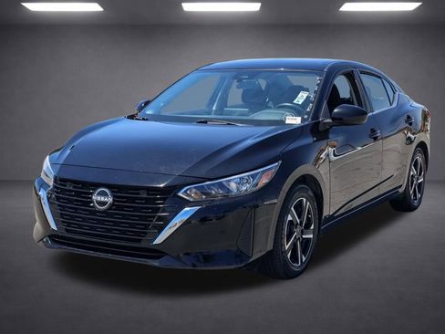 Used 2024 Nissan Sentra SV FWD image 8