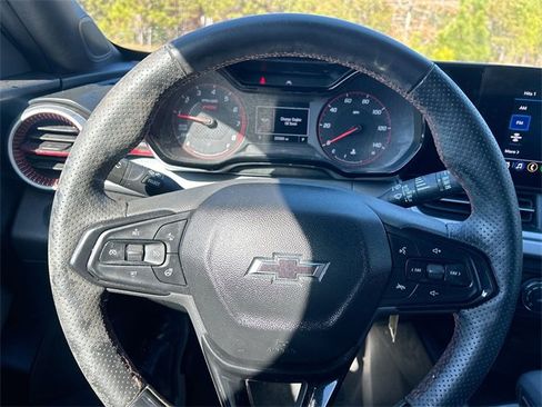 Certified 2024 Chevrolet Trax RS w/ Driver Confidence Package image 16