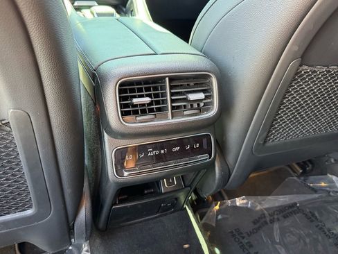 Certified 2022 Mercedes-Benz GLS 450 4MATIC image 18