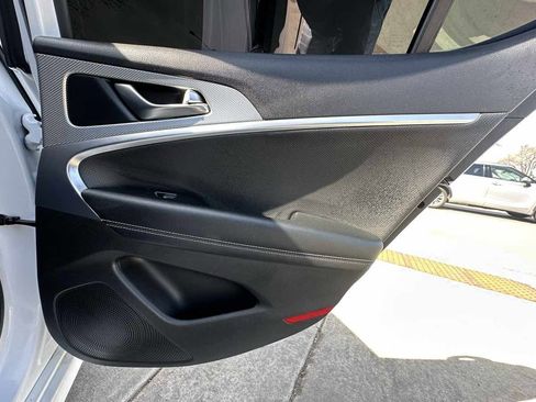 Used 2022 Genesis G70 3.3T image 35