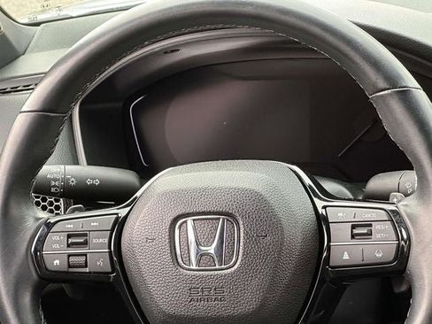 Used 2023 Honda Civic Sport image 23
