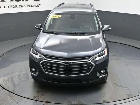 Used 2021 Chevrolet Traverse Premier w/ LPO, Floor Liner Package AWD/4WD image 66