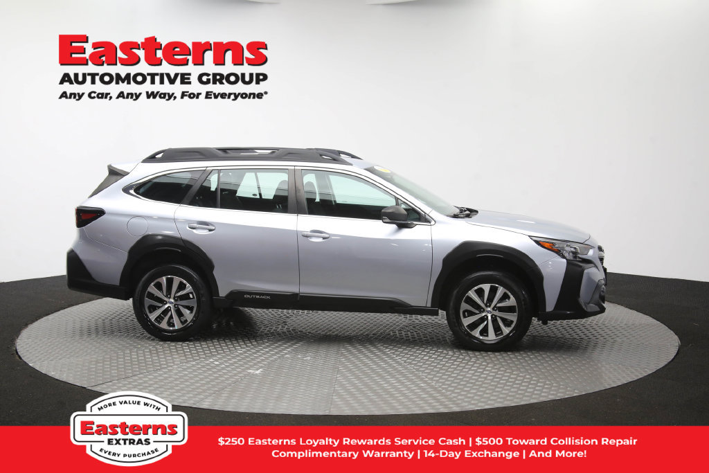 Used 2024 Subaru Outback AWD/4WD image 44