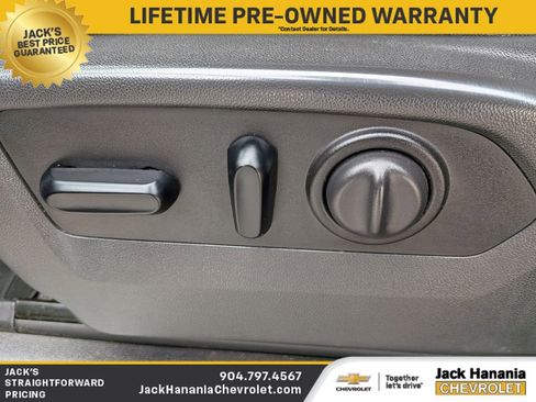 Used 2021 Chevrolet Silverado 1500 LT w/ Z71 Off-Road Package image 18