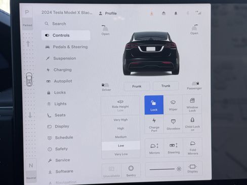 Used 2024 Tesla Model X Long Range image 86