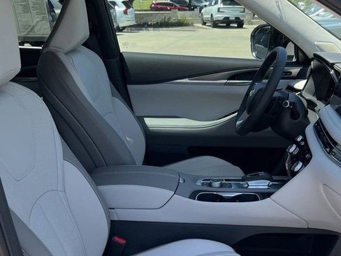 New 2026 INFINITI QX60 Luxe image 20