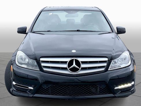 Used 2013 Mercedes-Benz C 250 Sedan image 4