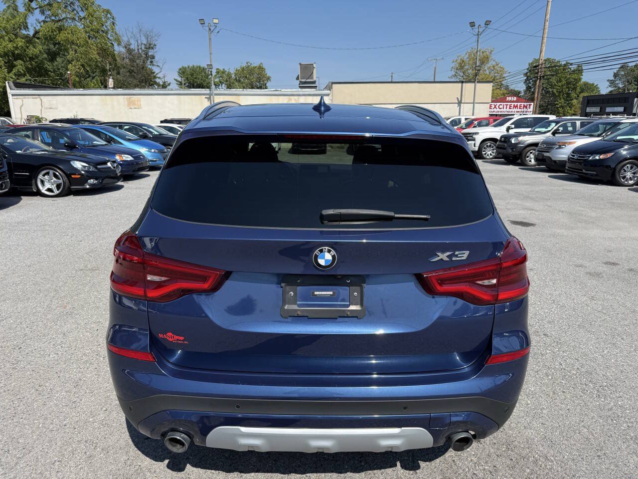 Used 2018 BMW X3 xDrive30i w/ Premium Package AWD/4WD image 4