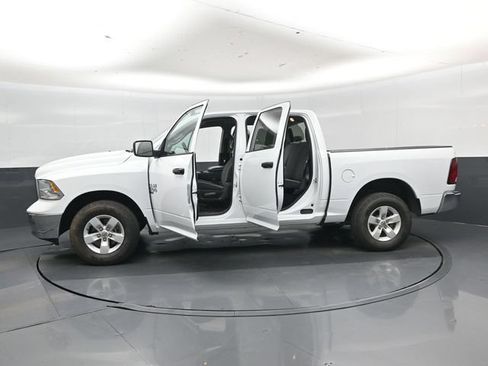 Used 2023 RAM 1500 Classic SLT w/ Electronics Group AWD/4WD image 50